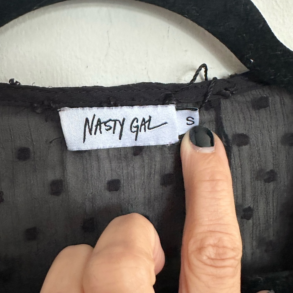 NASTY GAL | Black Polka Dot Be Seeing you Tie Front Top Sz S - Picture 7 of 7